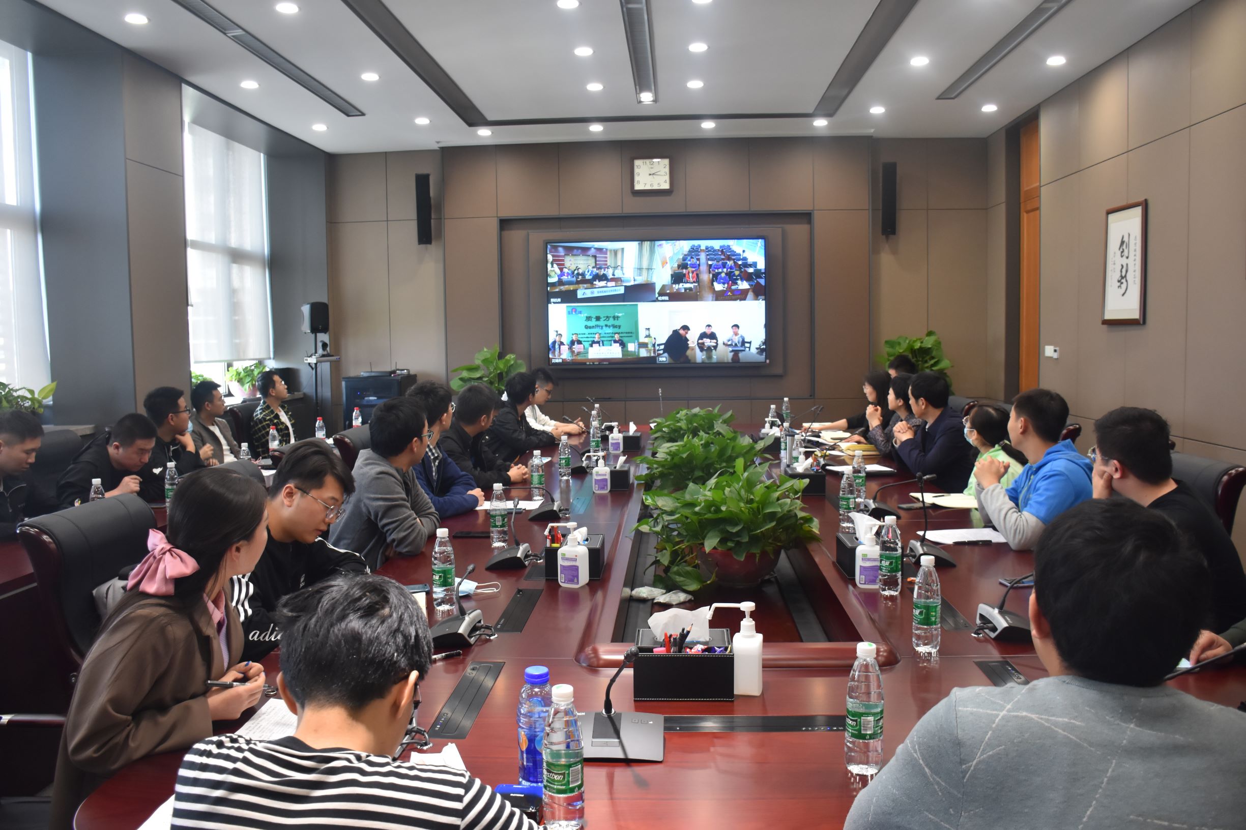 202156135273221604